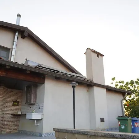 بيت للعطل Estate In Campagna *