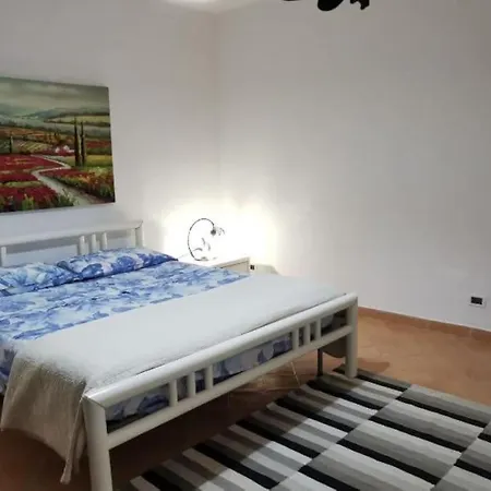 Estate In Campagna Holiday home