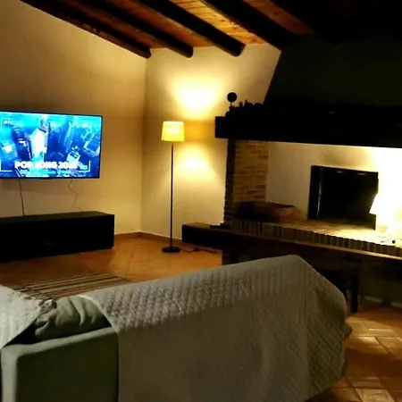 Estate In Campagna Holiday home *
